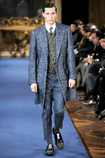 Look 20